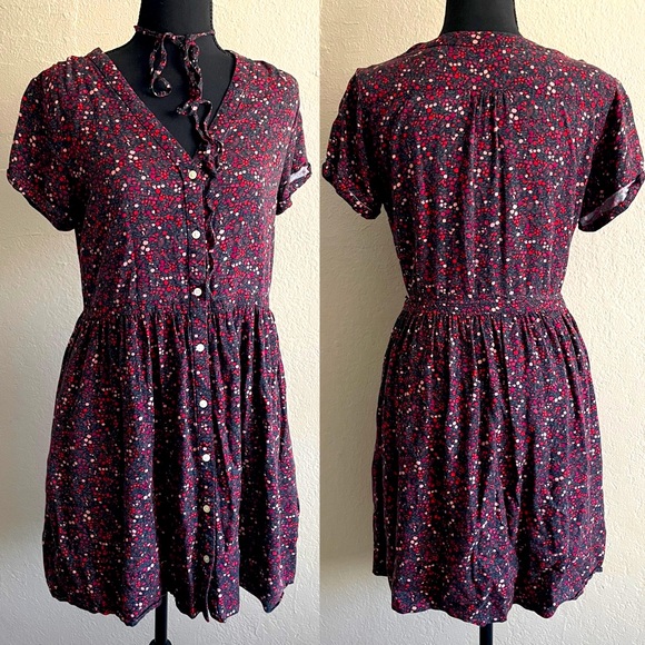 GAP • Floral Print Shirtdress Midi Length - Picture 7 of 12